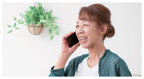 電話で話す